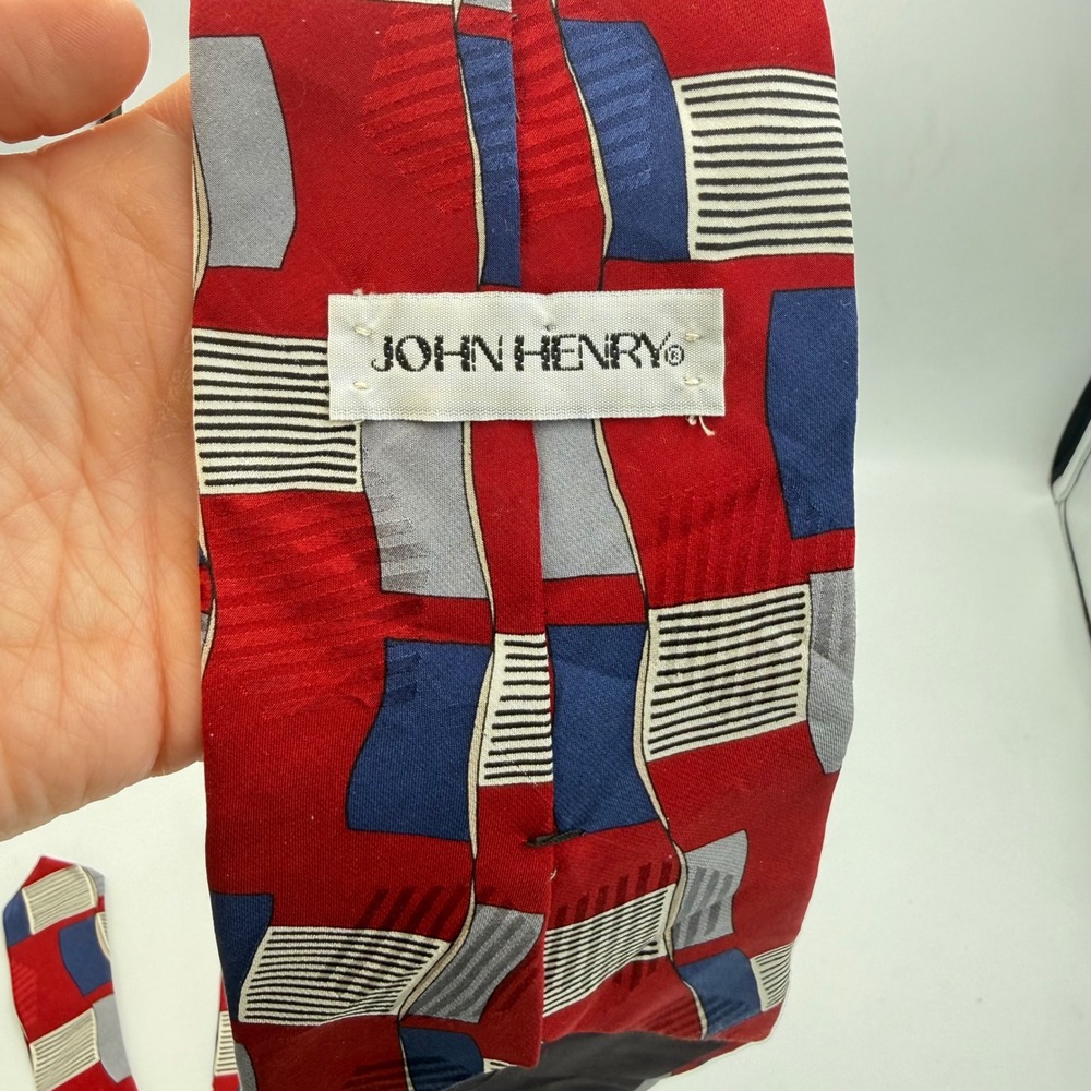 John Henry Mens Silk Tie Red Blue Grey Geometric Abstract Vintage Made in‎ USA - Picture 7 of 13